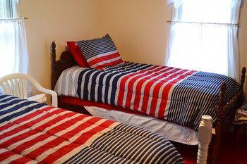 Lazy T Ranch Guest House Manhattan Extérieur photo