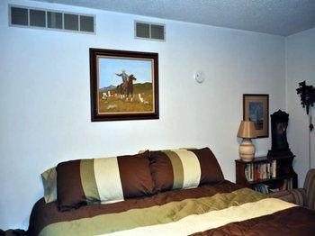 Lazy T Ranch Guest House Manhattan Extérieur photo